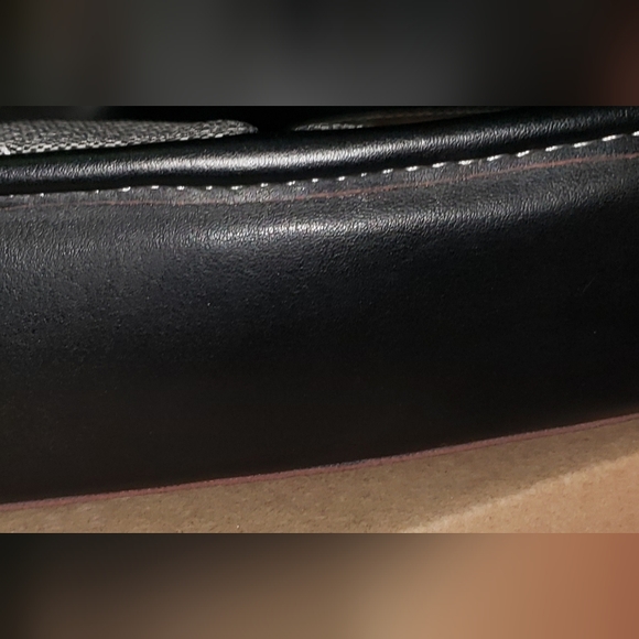 TOMMY HILFIGER SPORT BAGUETTE NWOT - Picture 4 of 8